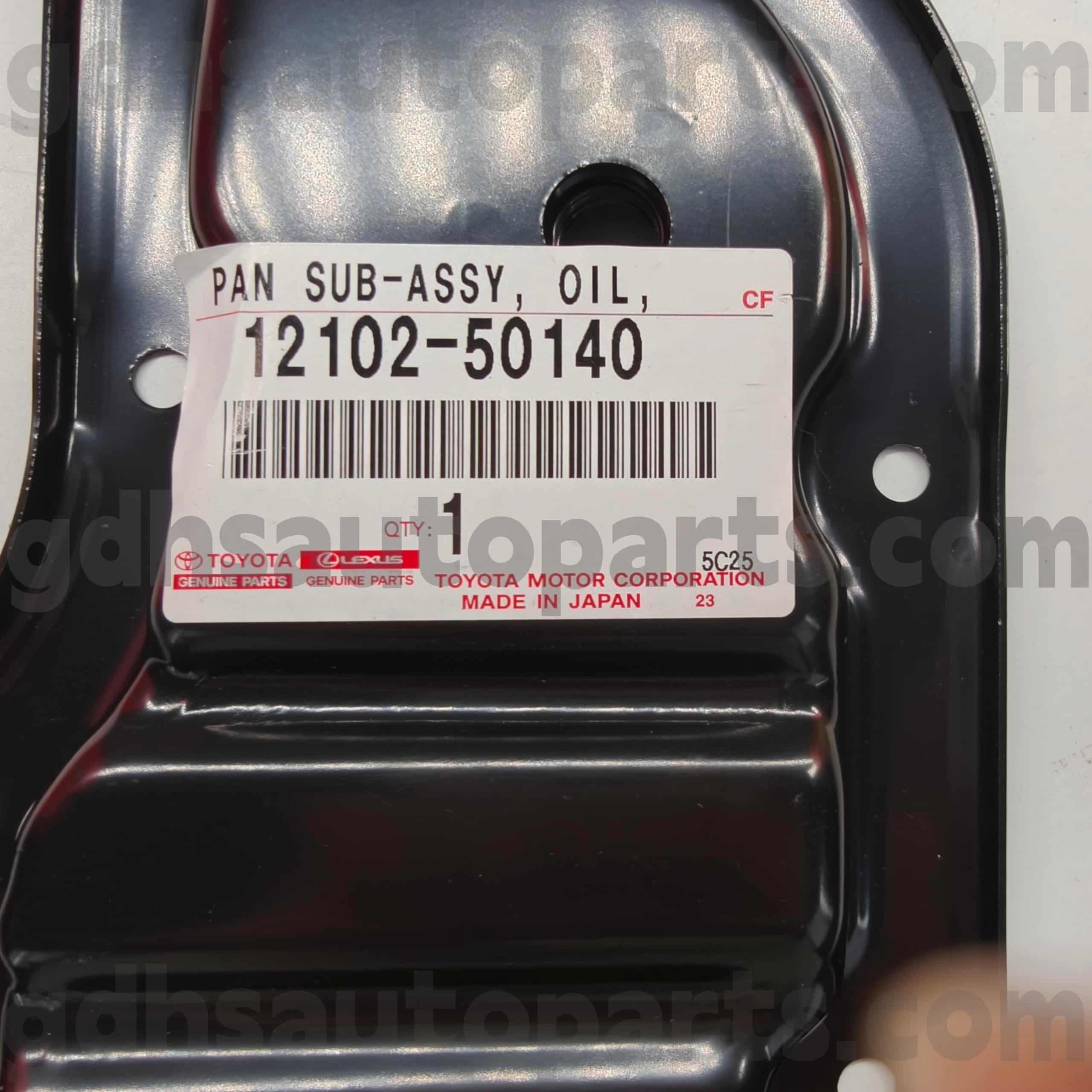 12102-50140 Toyota alkuperäisosien öljypohja LAND CRUISER alustalle NO.2UZFE UZJ200